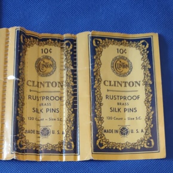 CLINTON BRASS SILK STRAIGHT PINS & MILK-MADE DAIRY ADVERTISING SEWING NEEDLES - Picture 6 of 6
